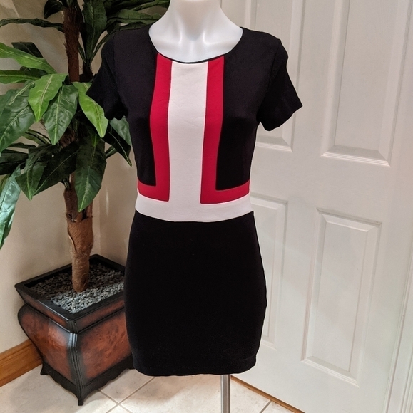Forever 21 Women's Color Block Mini Dress Size M - Picture 1 of 7